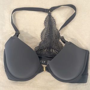 Lively Front Close T-Shirt Bra. 32C, smoke. New.